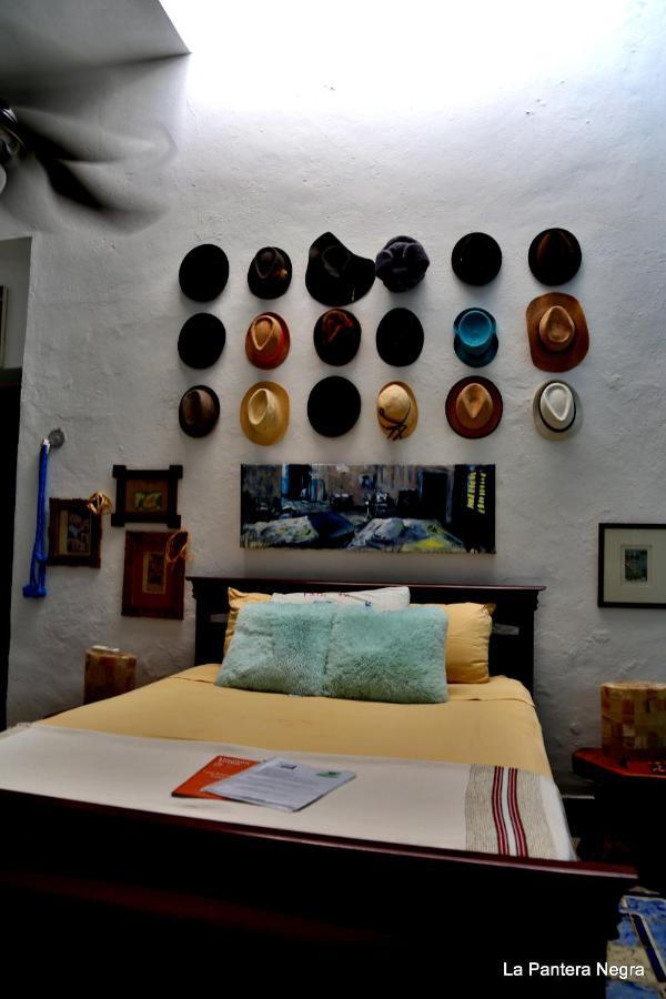 La Pantera Negra Bed & Breakfast Мерида Екстериор снимка